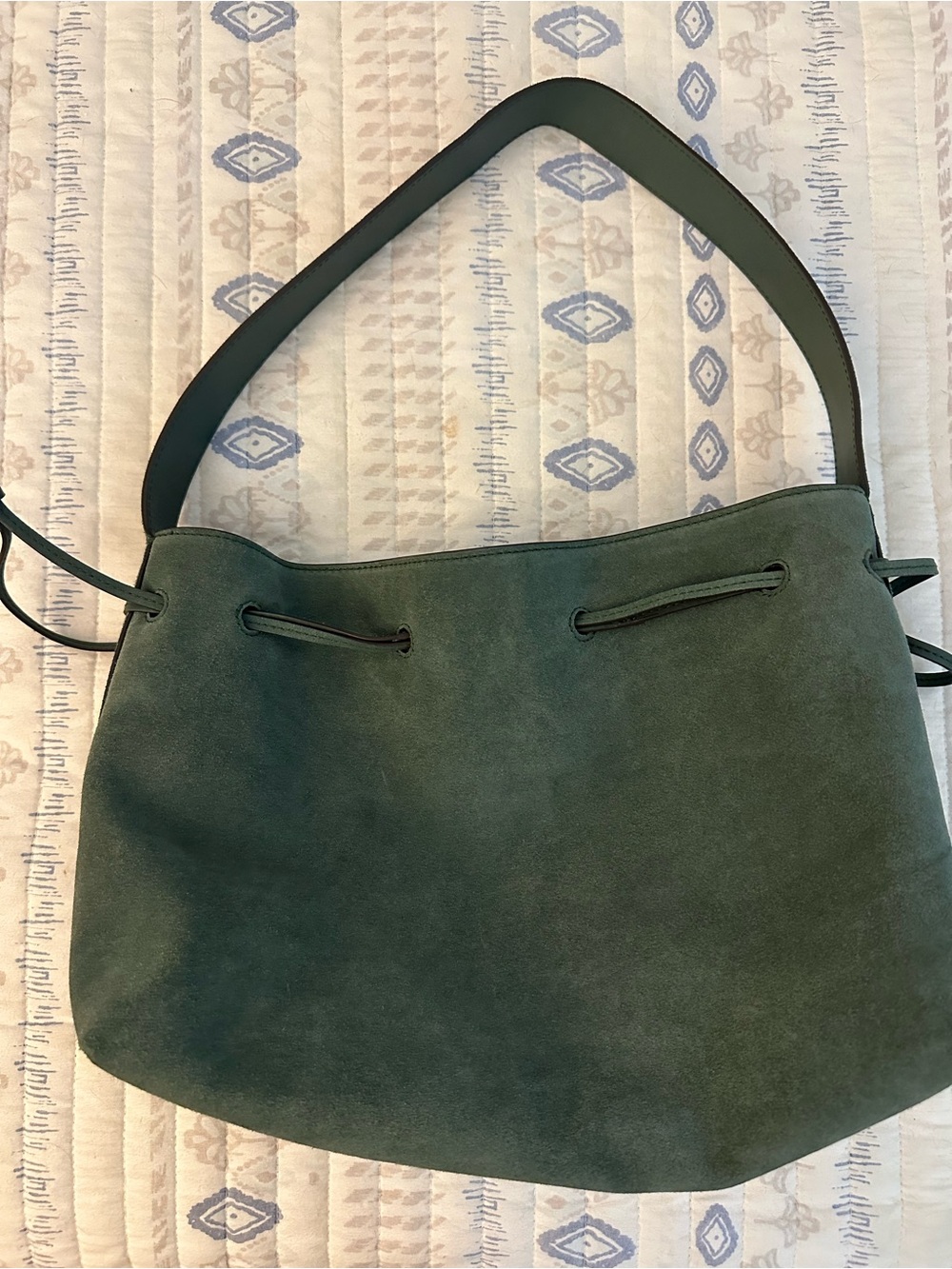 madewell • drawstring bag in suede - Picture 6 of 7